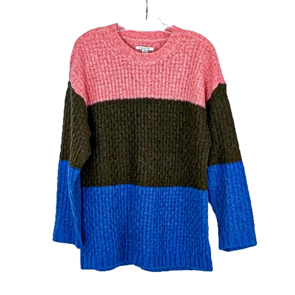 ⭐️NWOT American Eagle Colorblock sweater